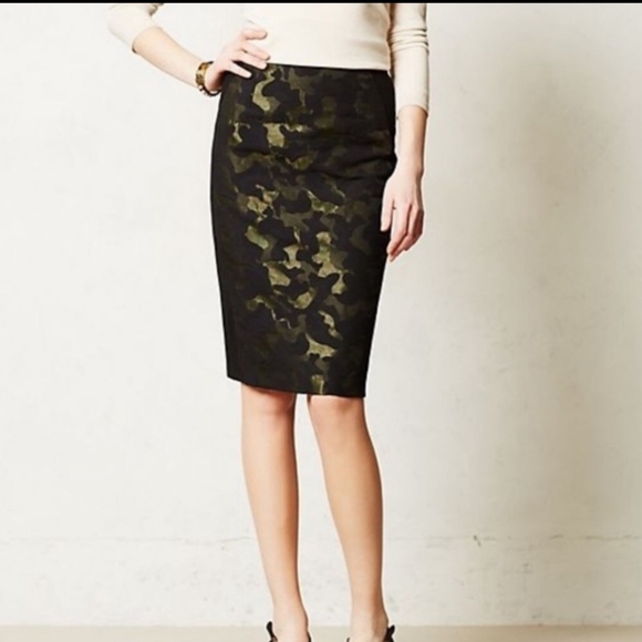 Maeve Camo Pencil Skirt Size 8 - Picture 1 of 16